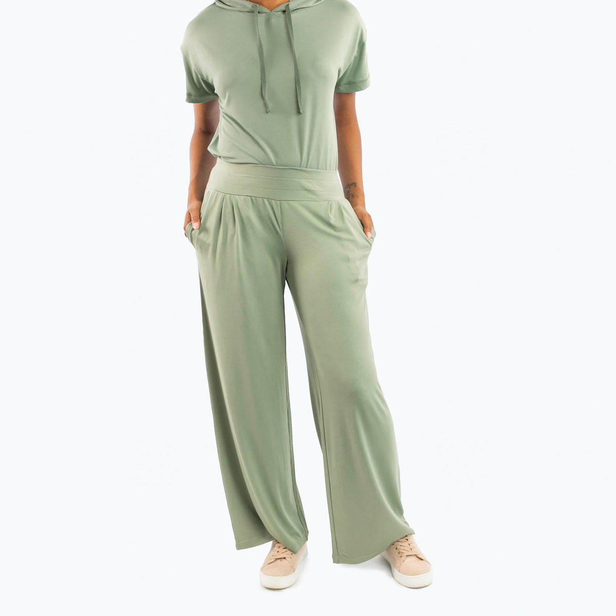 Coupe Wide Leg Full Length Pants