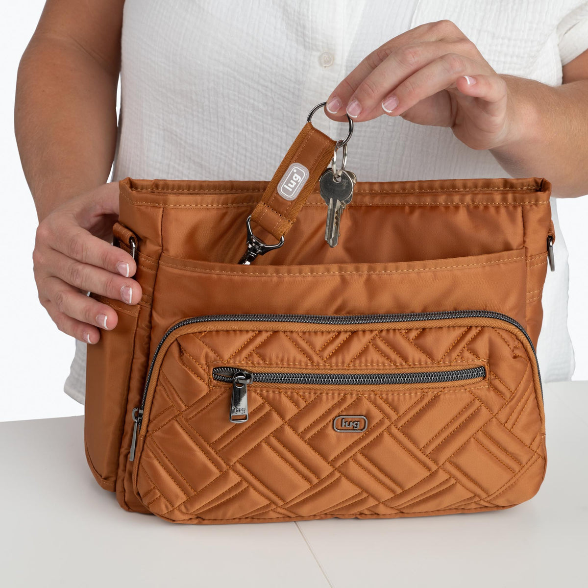 Shimmy SE Crossbody Bag