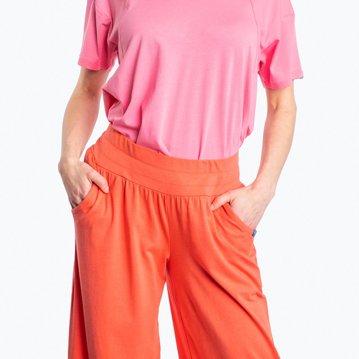 Wiffle Cotton Jersey Cropped Pant